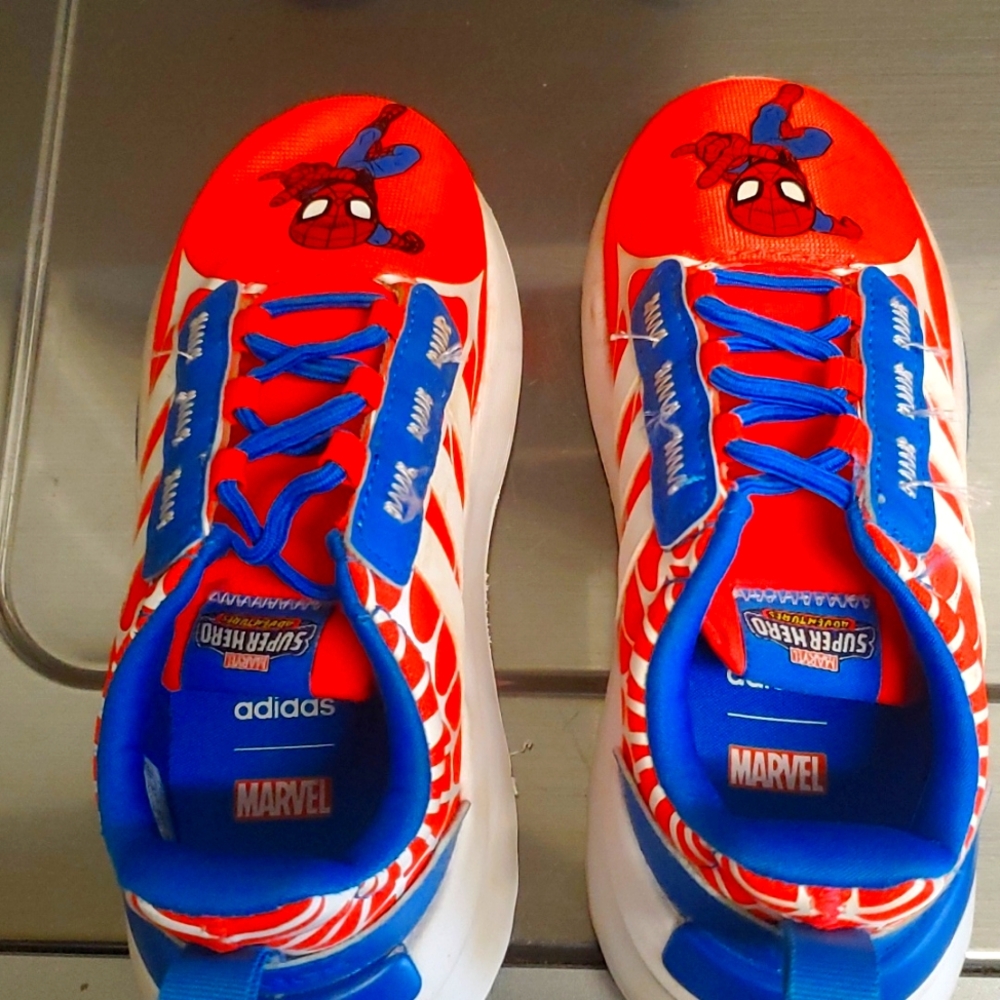 Adidas boys sneakers